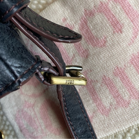 HOBO Elegant Black Crossbody Bag - Picture 5 of 11